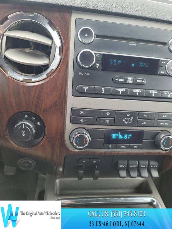 Used 2012 Ford F350 Lariat w/ Chrome Pkg image 21