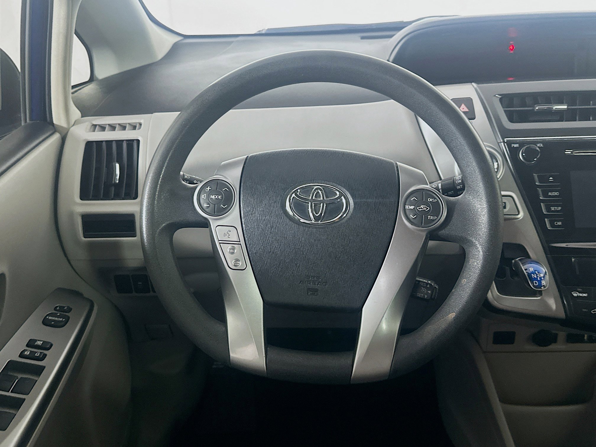 Used 2017 Toyota Prius V Two image 17