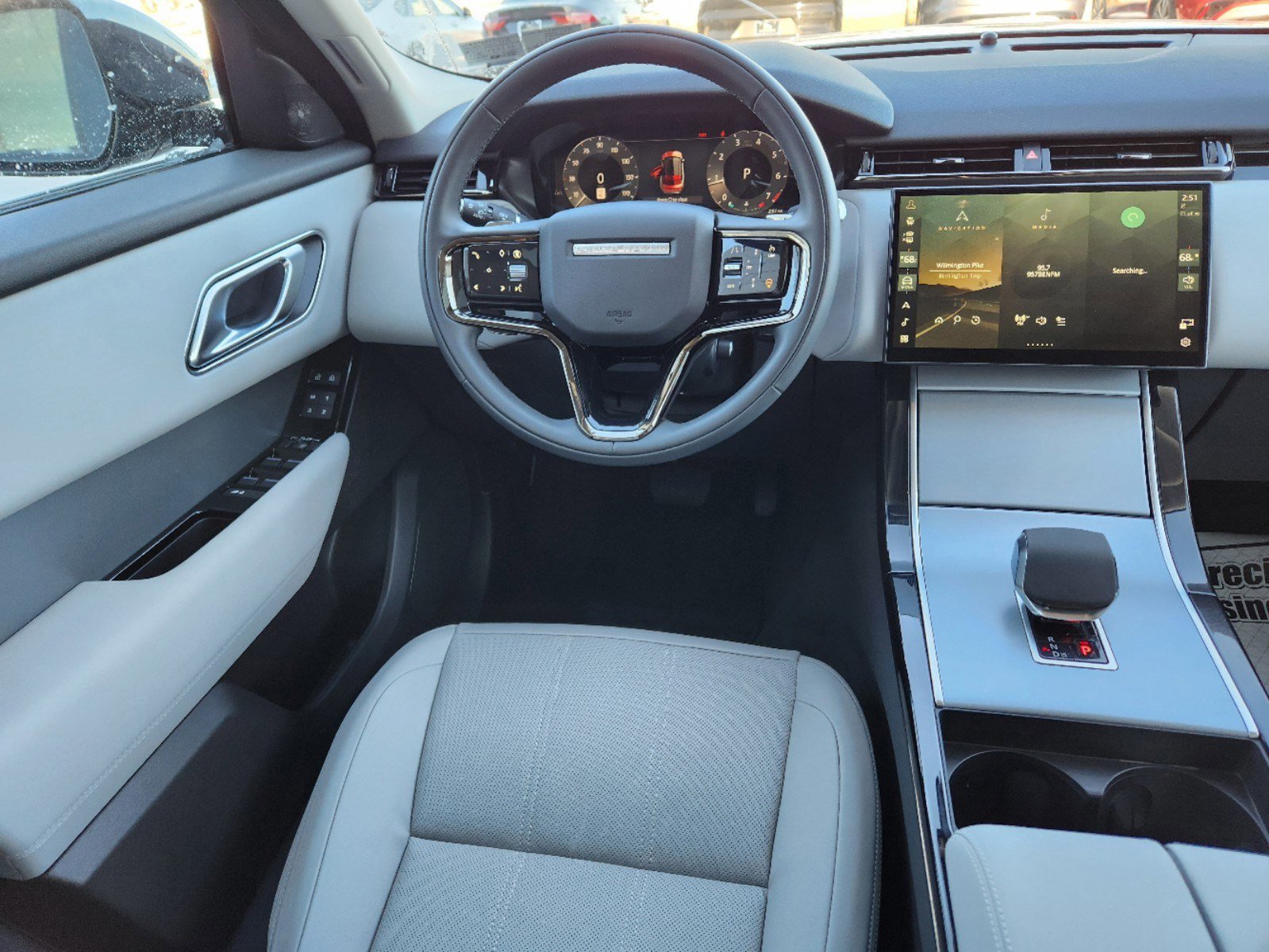 Certified 2025 Land Rover Range Rover Velar S image 10