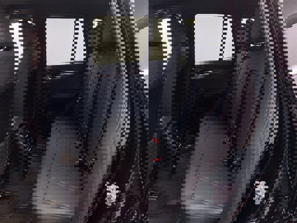 Used 2018 BMW X3 xDrive30i image 18