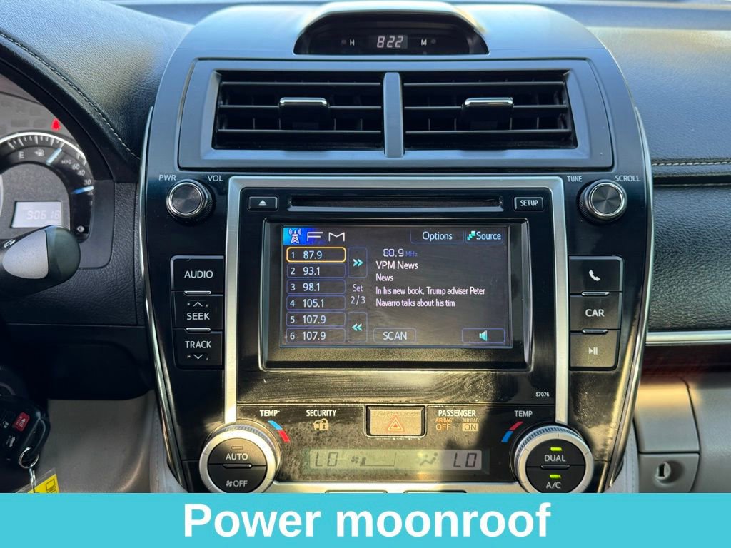 Used 2014 Toyota Camry XLE image 28