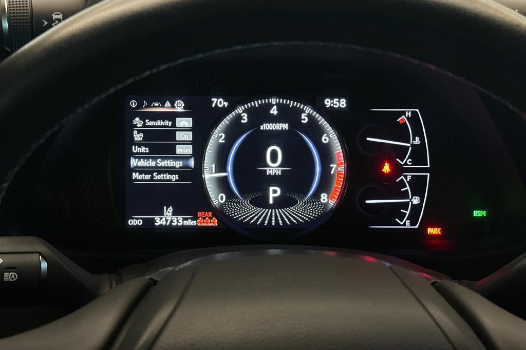 Used 2019 Lexus UX 200 w/ Premium Package FWD image 24