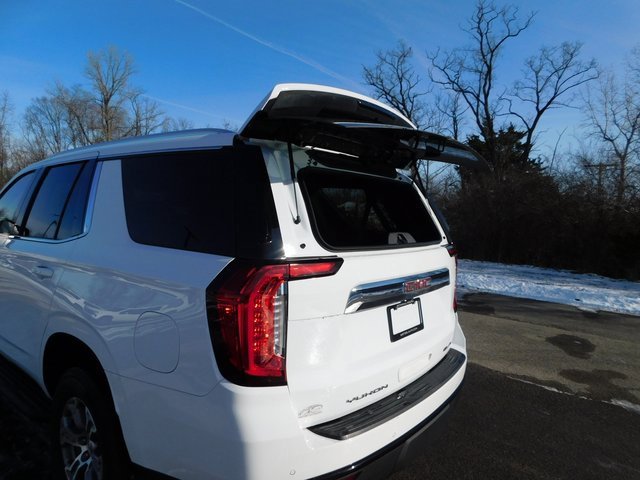 Used 2024 GMC Yukon SLE image 24