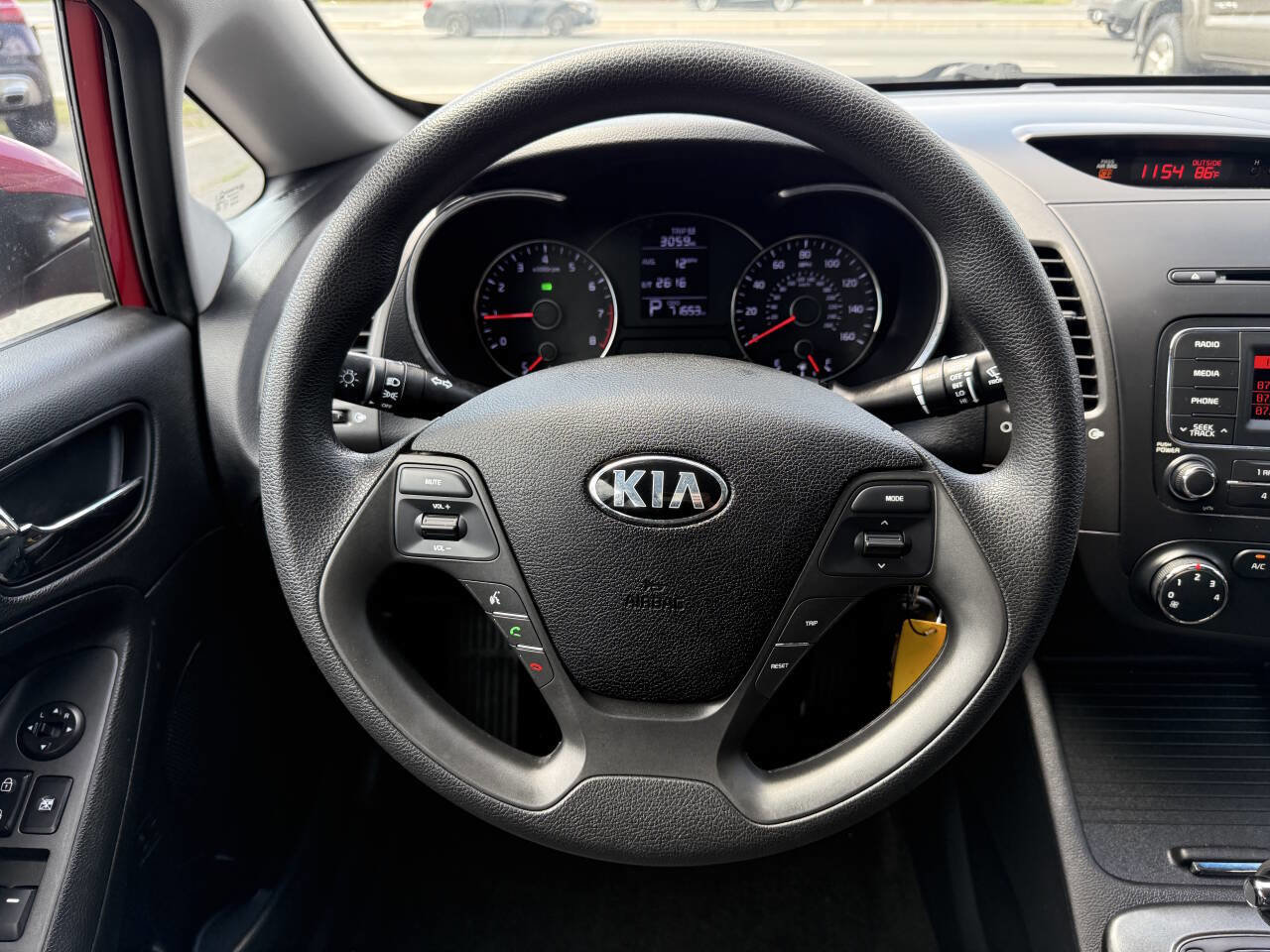 Used 2016 Kia Forte LX image 18