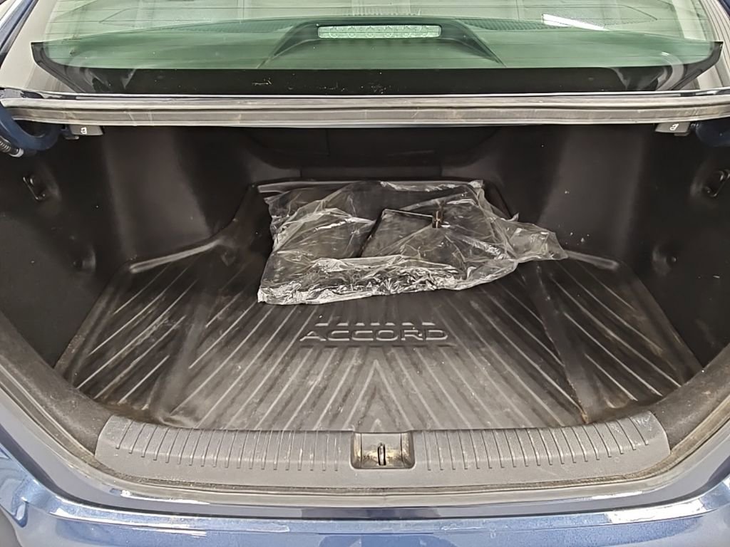 Used 2023 Honda Accord EX image 29