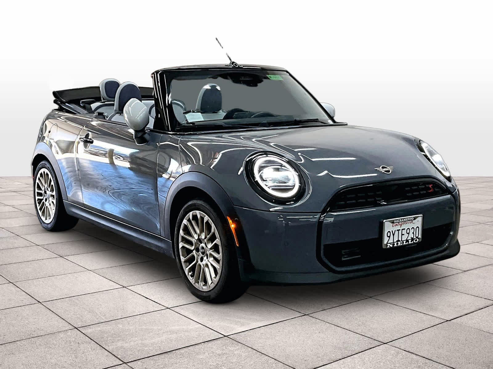 Used 2026 MINI Cooper S FWD image 2
