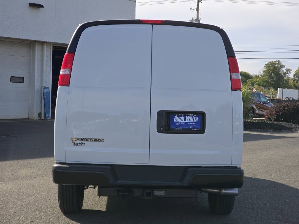 New 2025 Chevrolet Express 2500 w/ Communications Package RWD image 7