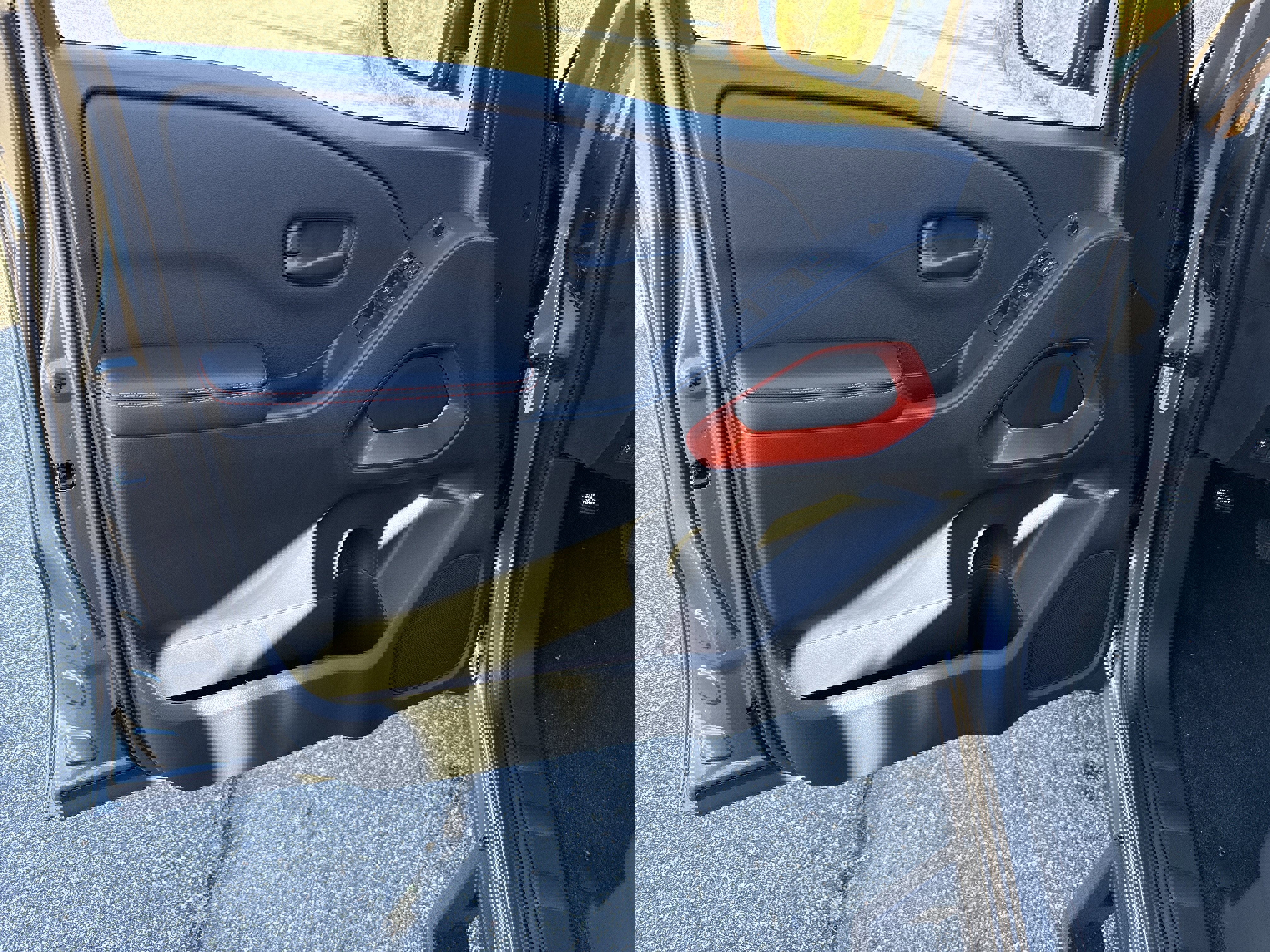 New 2026 Nissan Frontier PRO-4X w/ Pro-4x Convenience Package image 17