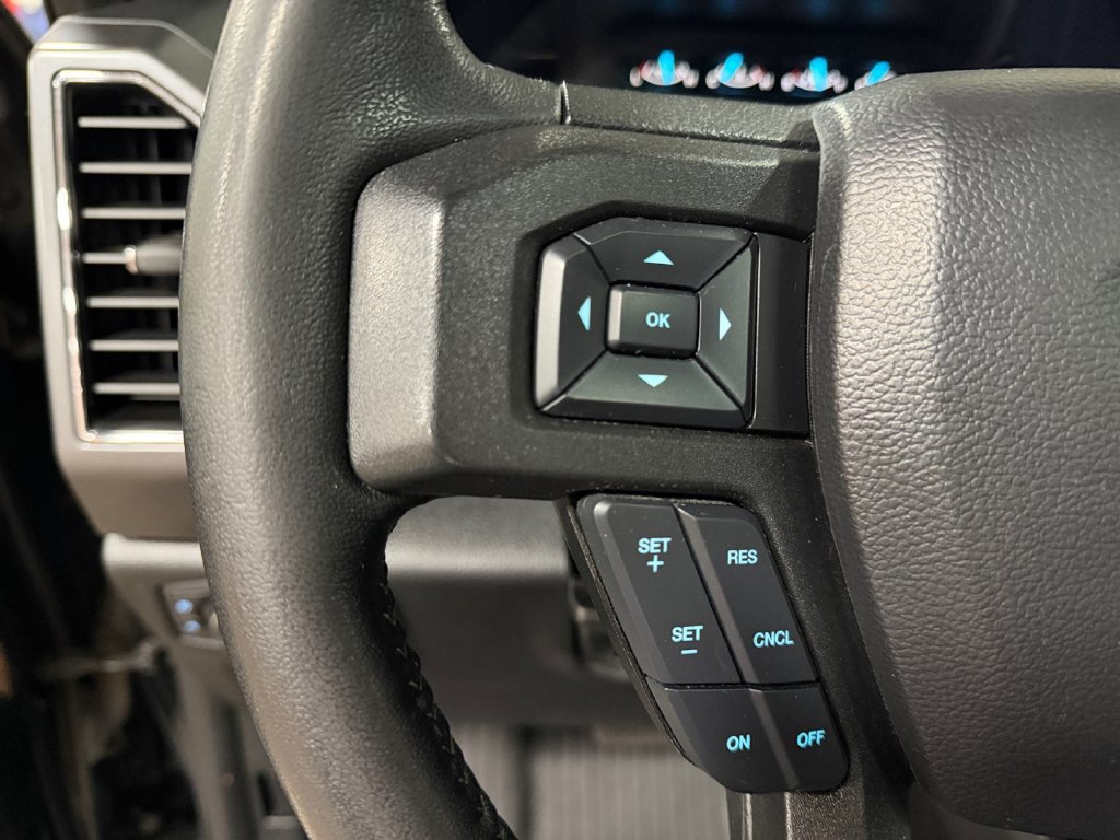Used 2018 Ford F150 XLT w/ Equipment Group 302A Luxury AWD/4WD image 33