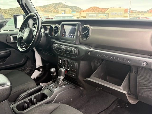Used 2020 Jeep Wrangler Unlimited Sport image 27