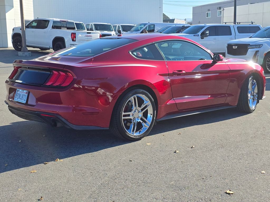 Used 2019 Ford Mustang Coupe image 4
