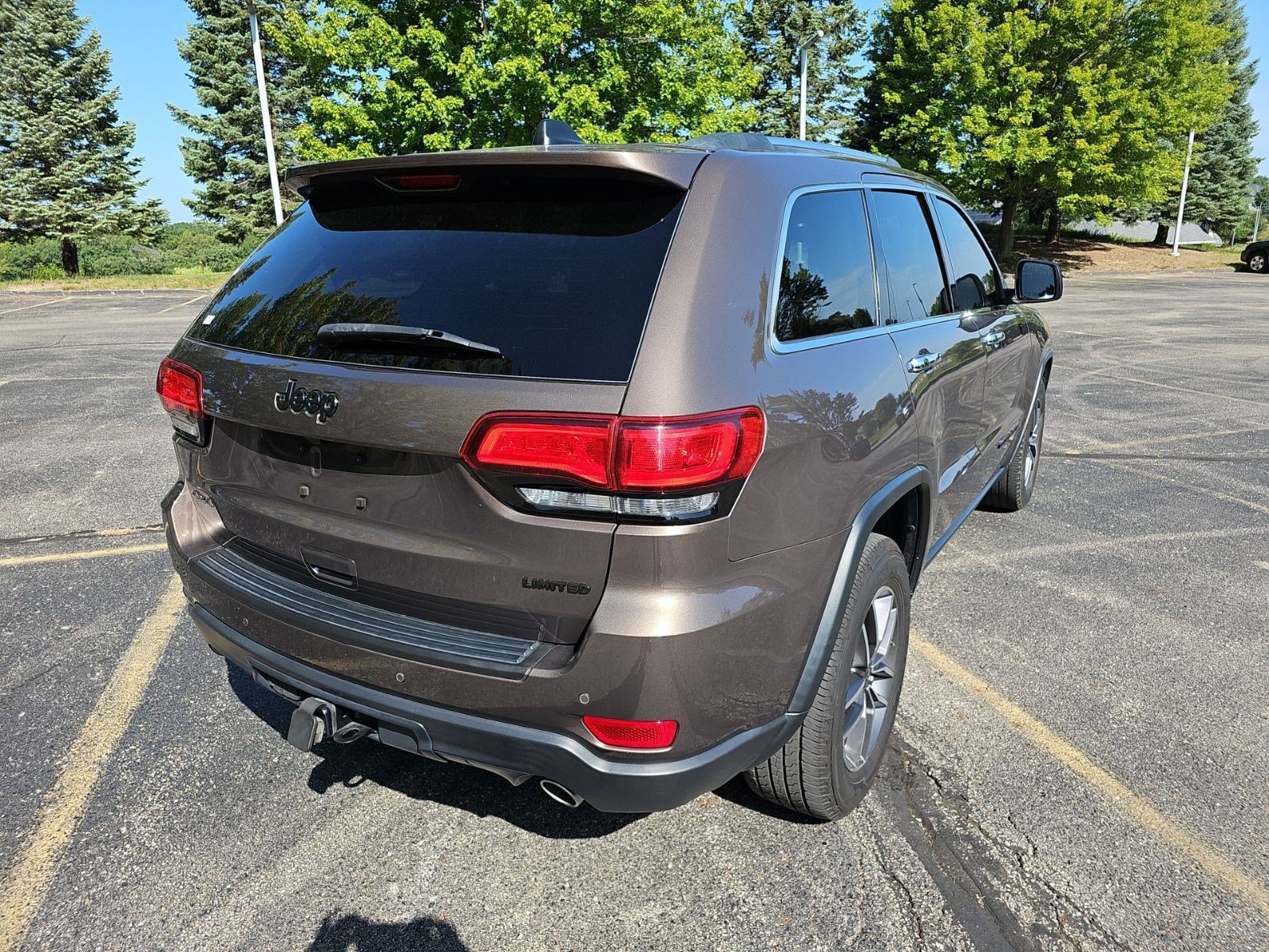 Used 2021 Jeep Grand Cherokee Limited w/ Trailer Tow Group IV AWD/4WD image 5