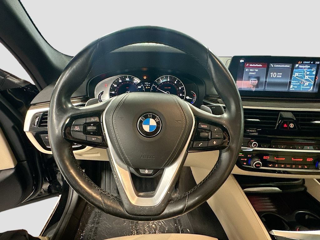 Used 2018 BMW 530i xDrive w/ Premium Package AWD/4WD image 11