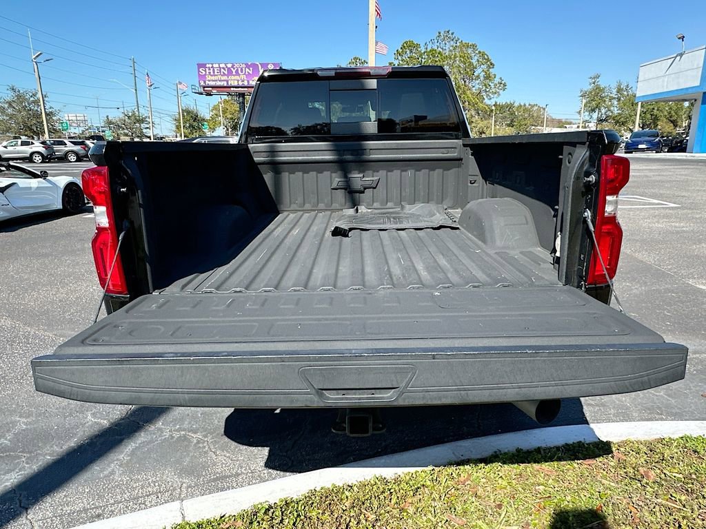 Certified 2022 Chevrolet Silverado 2500 LTZ w/ LTZ Convenience Package image 24
