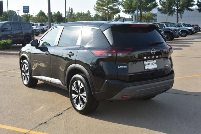 Used 2023 Nissan Rogue SV FWD image 8