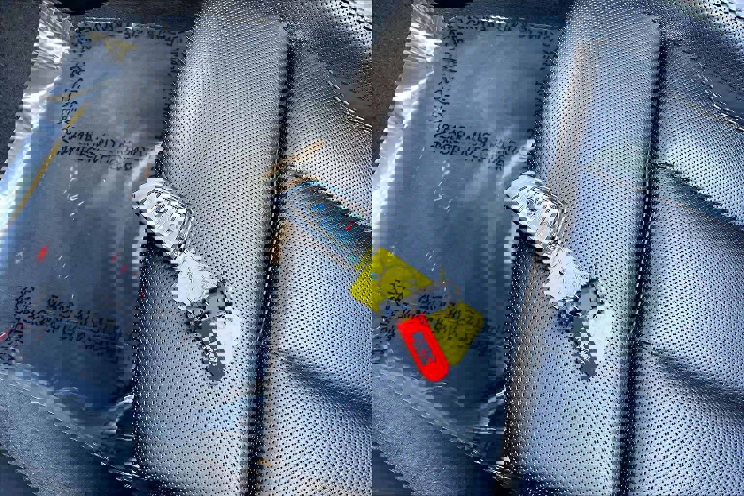 Used 2022 BMW 840i Convertible image 11