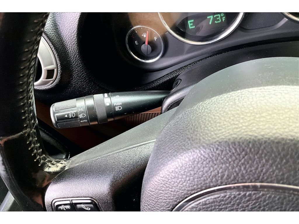 Used 2011 Jeep Wrangler Unlimited Sahara w/ Dual Top Group AWD/4WD image 20