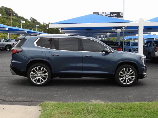 Used 2025 GMC Acadia Denali w/ Super Cruise Package image 34