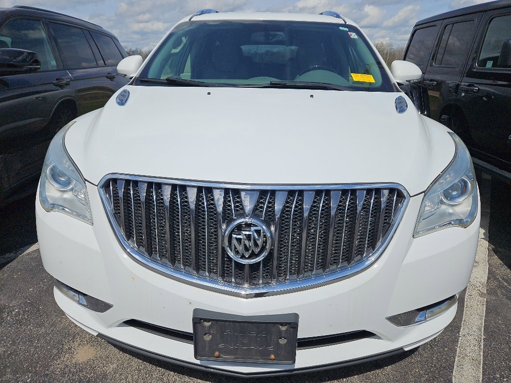Used 2017 Buick Enclave Convenience FWD image 2