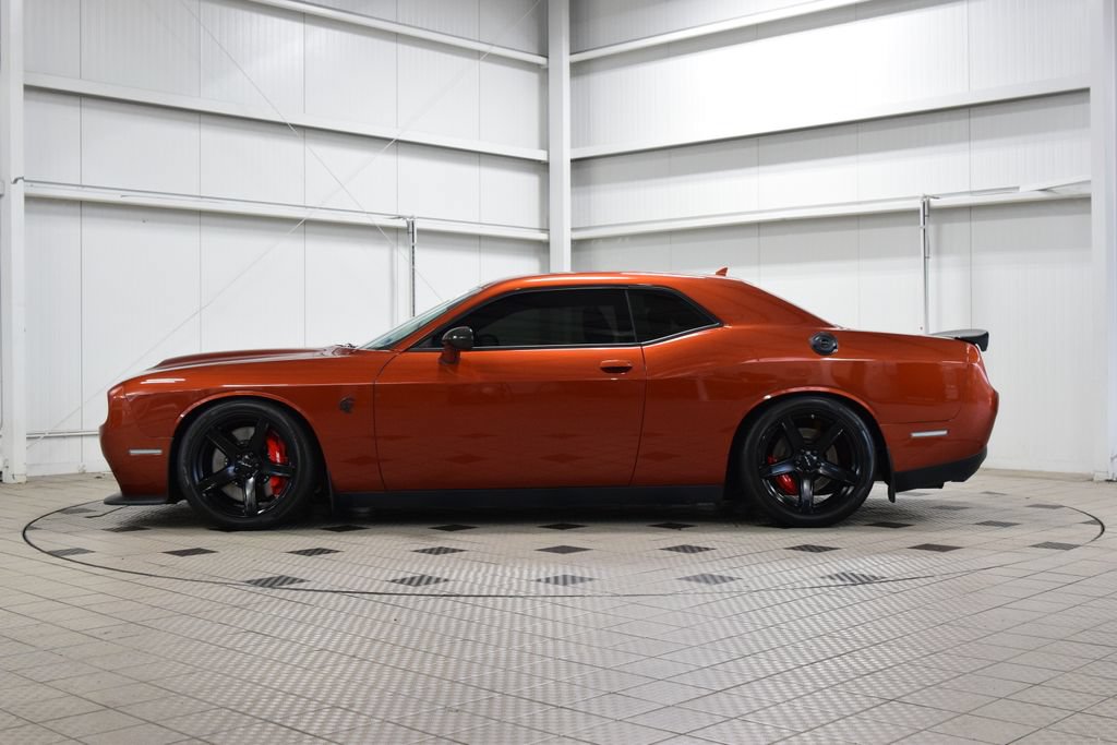 Used 2022 Dodge Challenger SRT Hellcat w/ Plus Package RWD image 4