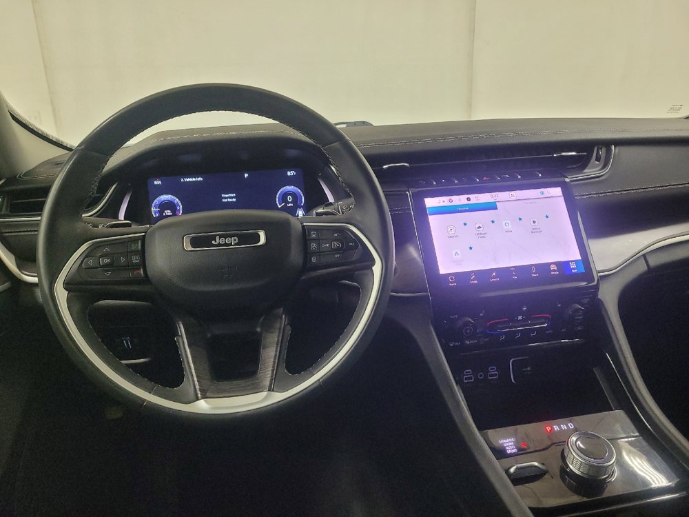 Used 2023 Jeep Grand Cherokee Limited AWD/4WD image 22