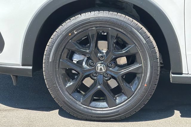 Certified 2024 Honda HR-V Sport image 36