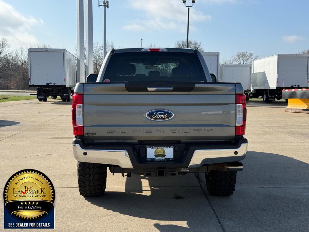 Used 2019 Ford F250 XLT w/ XLT Premium Package image 6