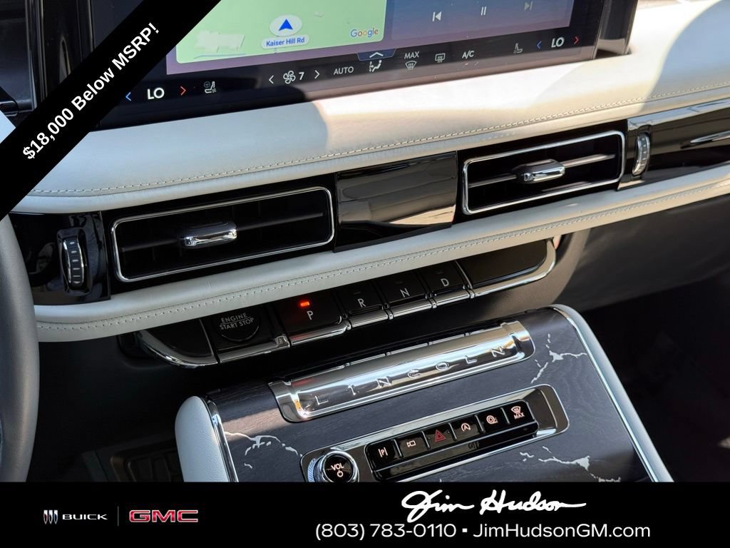 Used 2025 Lincoln Aviator Black Label AWD/4WD image 37