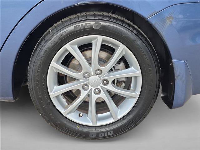 Used 2013 Subaru Impreza 2.0i Premium w/ All-Weather Pkg AWD/4WD image 23