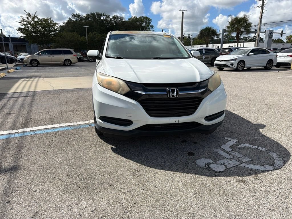 Used 2017 Honda HR-V LX image 19