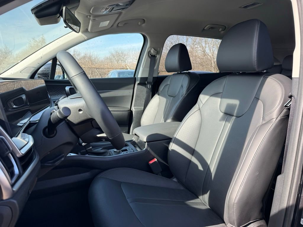 Certified 2026 Kia Sorento S image 9