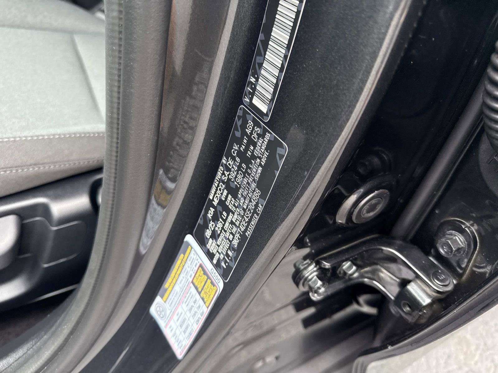 Used 2025 Kia K4 FWD image 18