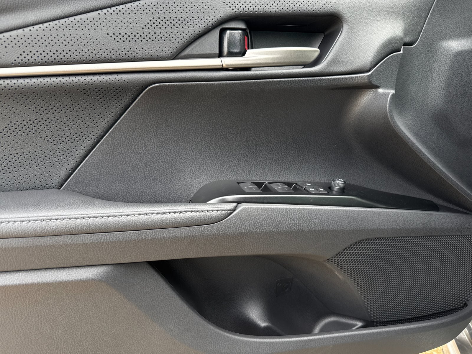 New 2026 Toyota Camry XSE FWD image 13