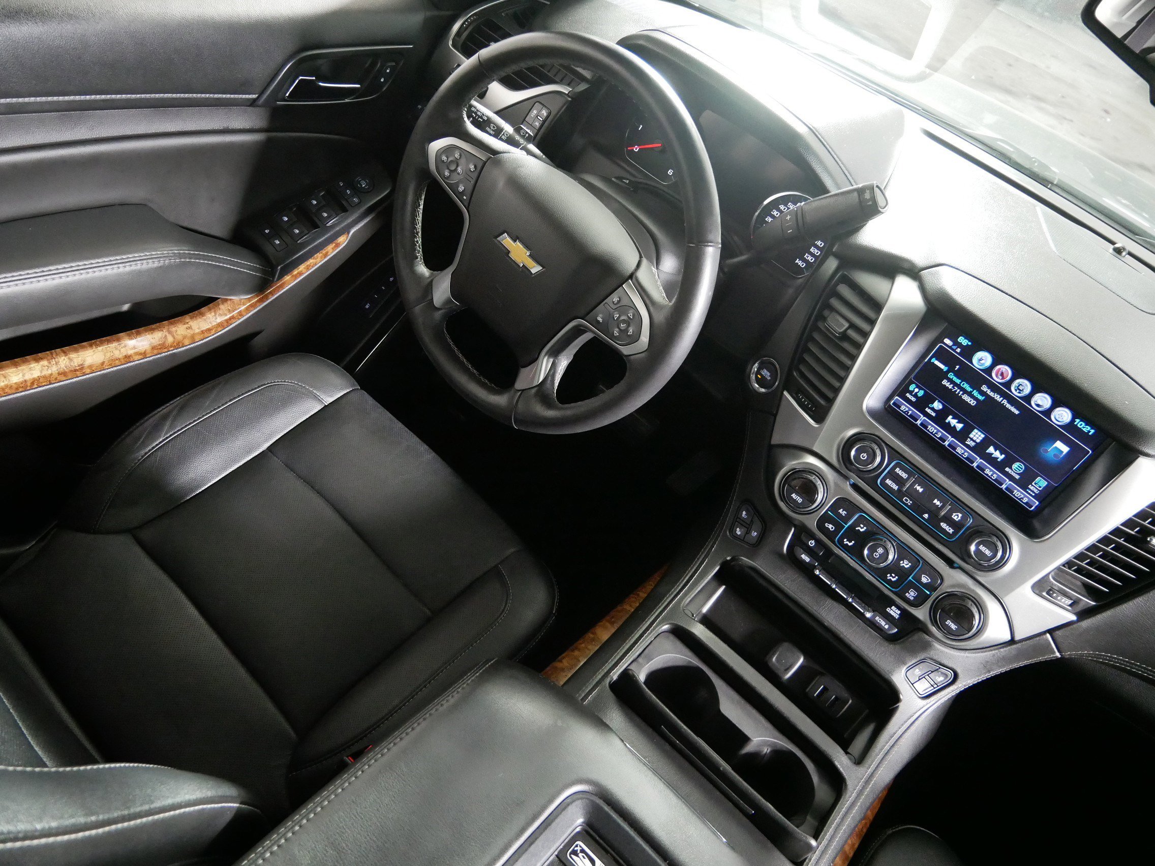 Used 2017 Chevrolet Tahoe Premier image 9