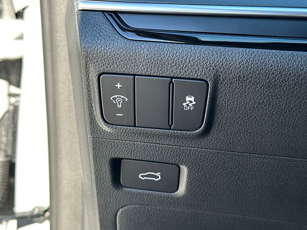 New 2026 Kia K5 GT FWD image 21