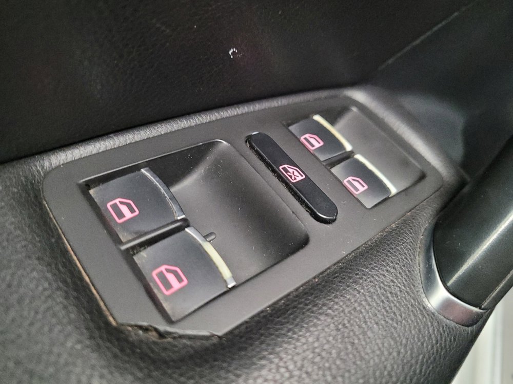 Used 2017 Volkswagen Passat 1.8T R-Line image 27