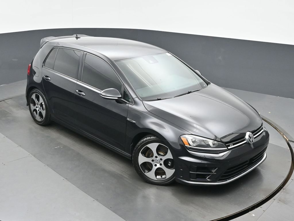Used 2016 Volkswagen Golf R 4-Door image 31