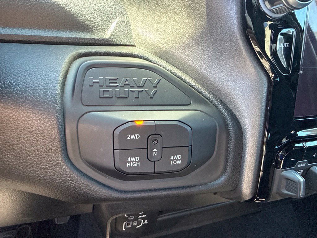 Certified 2026 RAM 2500 Big Horn AWD/4WD image 25