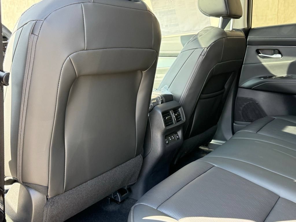 New 2026 Nissan Murano Platinum w/ Cargo Package AWD/4WD image 21