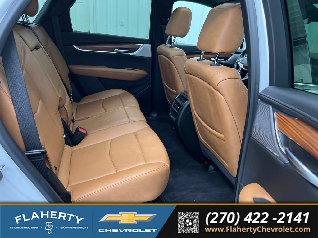 Used 2020 Cadillac XT5 Premium Luxury w/ LPO, Floor Liner Package AWD/4WD image 13