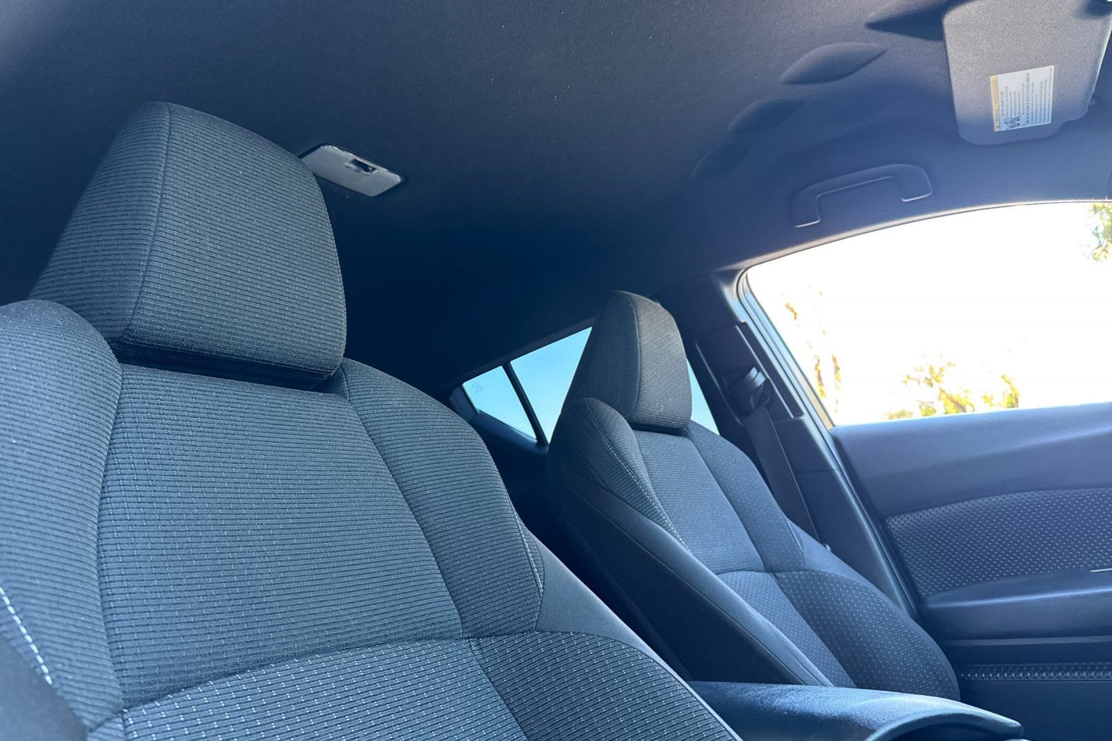 Used 2019 Toyota C-HR LE image 20