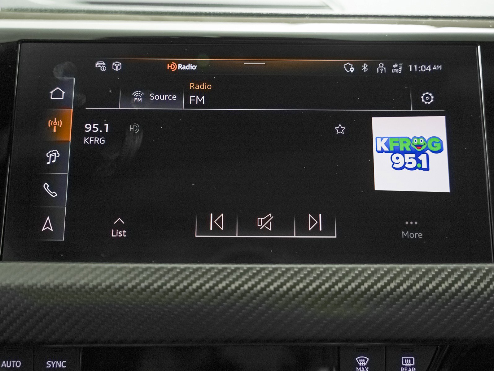 Certified 2024 Audi e-tron GT Prestige AWD/4WD image 19