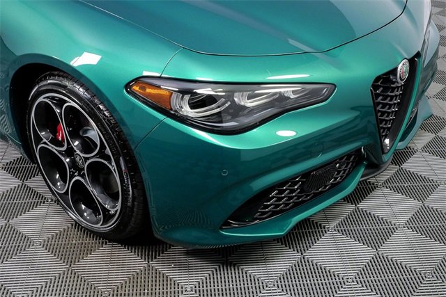 New 2025 Alfa Romeo Giulia image 38
