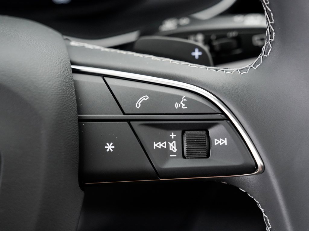 New 2025 Audi Q8 Prestige image 13