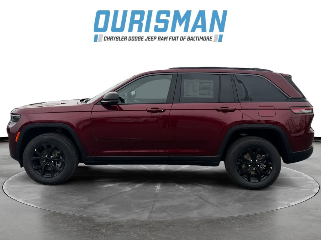 New 2026 Jeep Grand Cherokee Laredo image 3