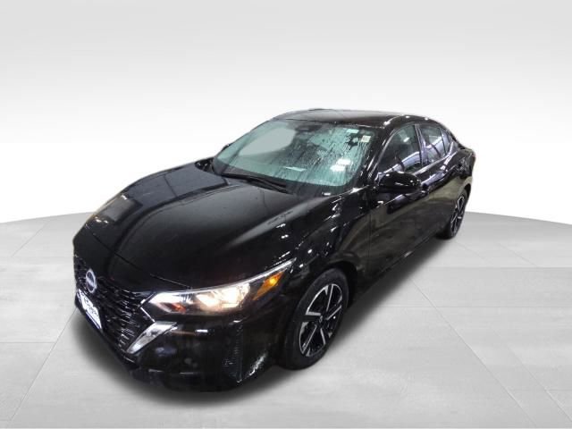 Used 2024 Nissan Sentra SV image 2