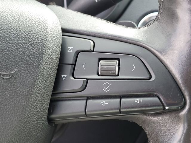 Used 2019 Cadillac XT4 Premium Luxury w/ Cold Weather Package image 11