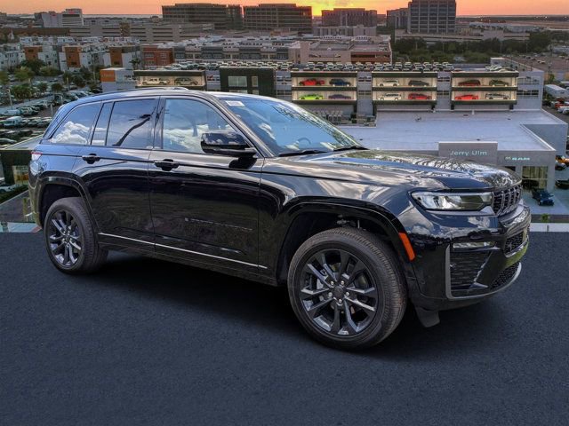 New 2026 Jeep Grand Cherokee Limited Reserve image 1