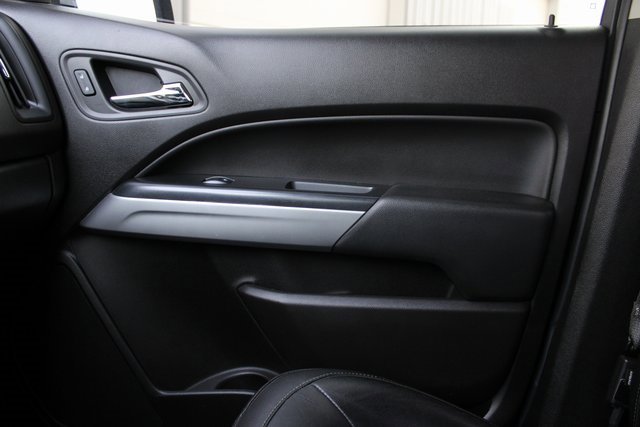 Used 2018 Chevrolet Colorado ZR2 image 30