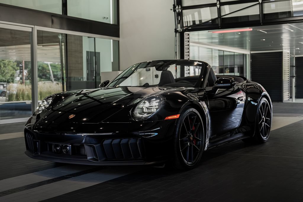 New 2026 Porsche 911 Carrera 4 GTS AWD/4WD image 16